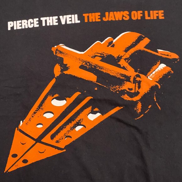 Pierce the Veil "the jaws of life" t-shirt - Size XL EUC - Picture 2 of 3